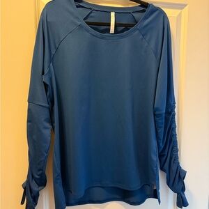 Fabletics Women's Running Long Sleeve Top in Deep Blue
